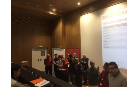 Mika est arbitre ! 